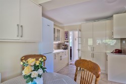 Images for Badbury, Swindon