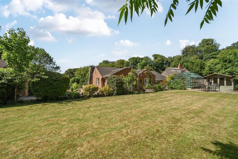 Images for Badbury, Swindon