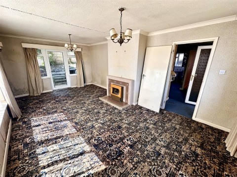 Click the photo for more details of Thomson Drive, Crewkerne