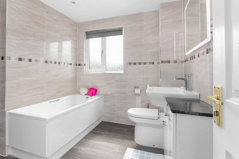 Images for Badby Road West, Daventry, NN11