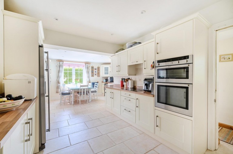 Images for Eight Acre Lane, Wellington