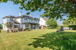Images for Eight Acre Lane, Wellington