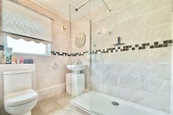 Images for Gleneagles, Grantham