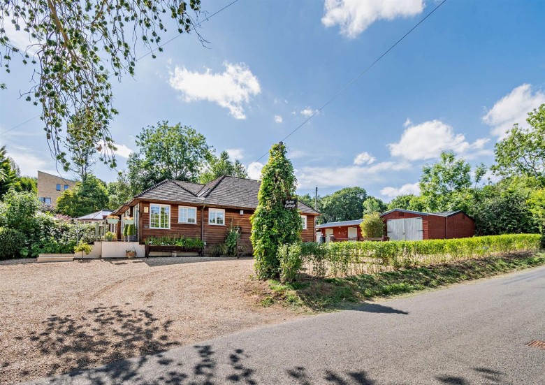 Click the photo for more details of Wing Road, Manton, Rutland