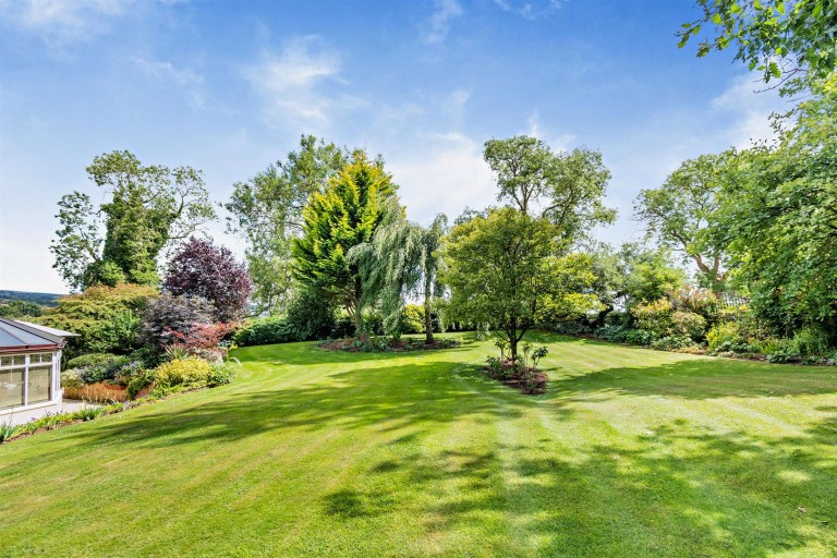 Images for Wing Road, Manton, Rutland
