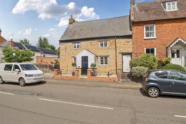 Images for High Street, Greens Norton, NN12
