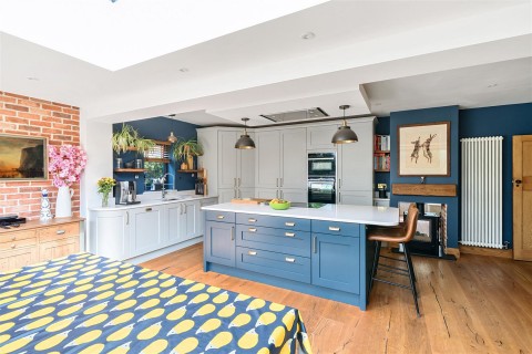 Click the photo for more details of Sparacre Gardens, Bridport