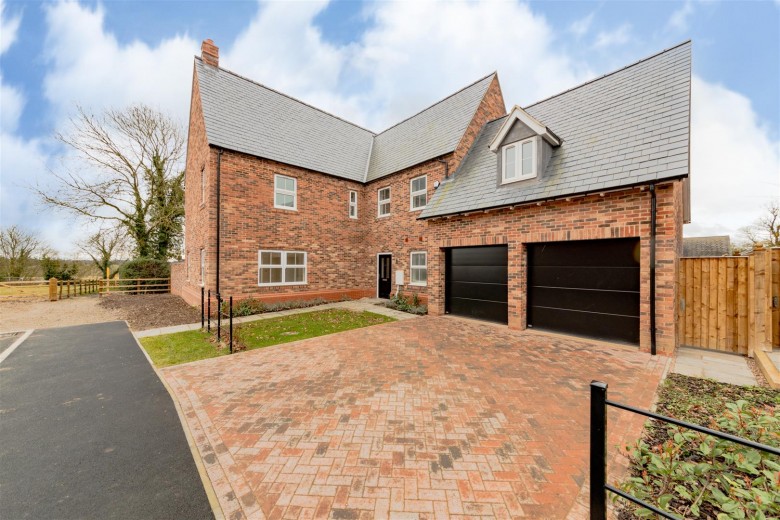 Click the photo for more details of Constantine Court, Appleby Magna, DE12