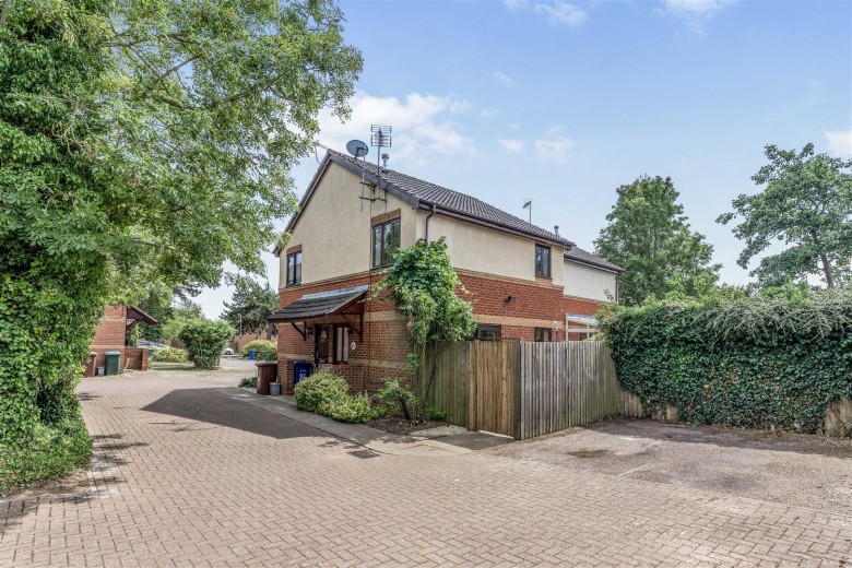 Click the photo for more details of Parklands, Banbury