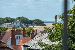 Images for Seafield Road, Seaview