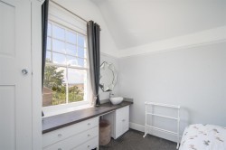 Images for Seafield Road, Seaview