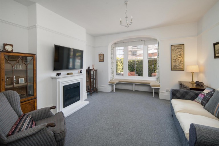 Images for Seafield Road, Seaview