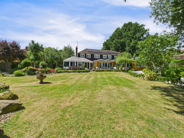 Click the photo for more details of The Woodlands, Market Harborough