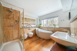 Images for The Woodlands, Market Harborough