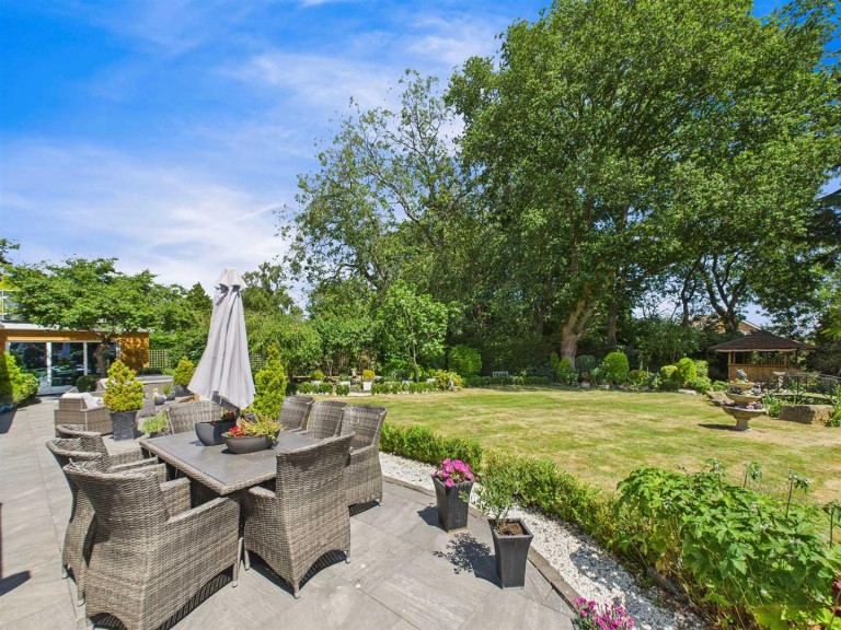 Images for The Woodlands, Market Harborough