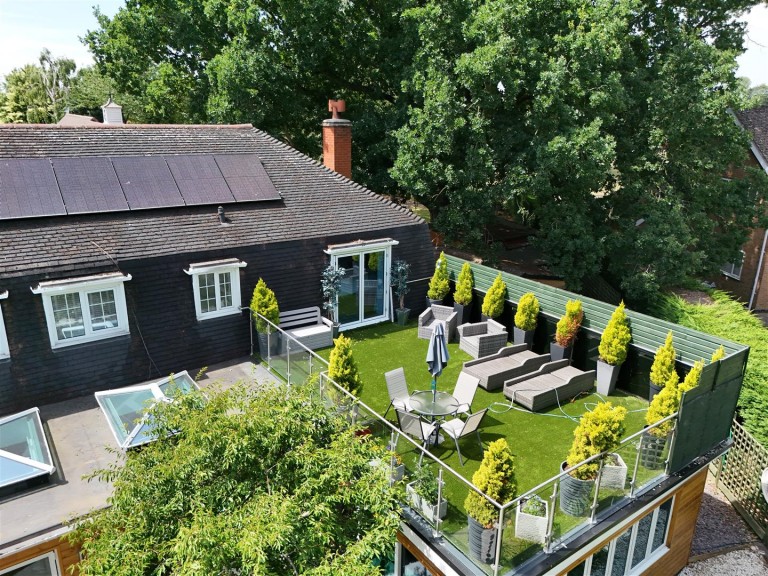 Images for The Woodlands, Market Harborough