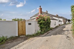 Images for Chapel Amble