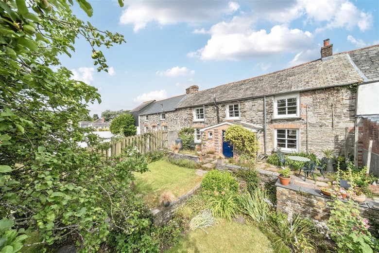 Click the photo for more details of Chapel Amble