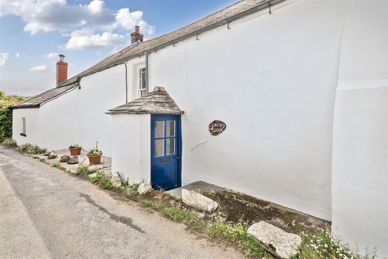 Images for Chapel Amble