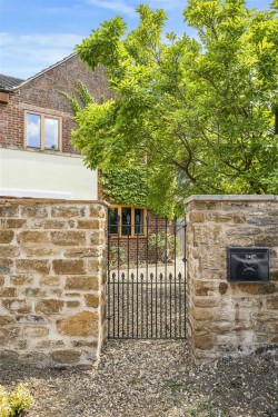 Images for Bliss Lane, Flore, Northampton, NN7