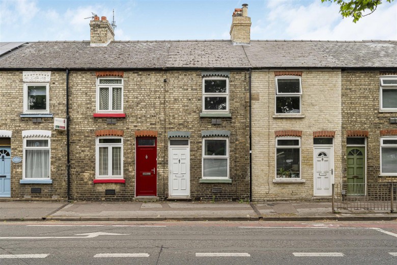 Click the photo for more details of Newmarket Road, Cambridge