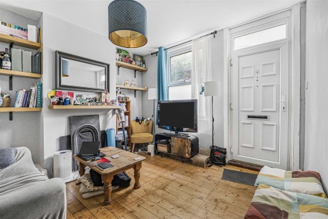 Click the photo for more details of Newmarket Road, Cambridge