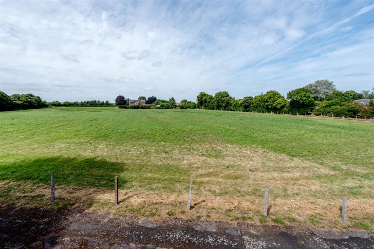 Images for Henlade, Taunton