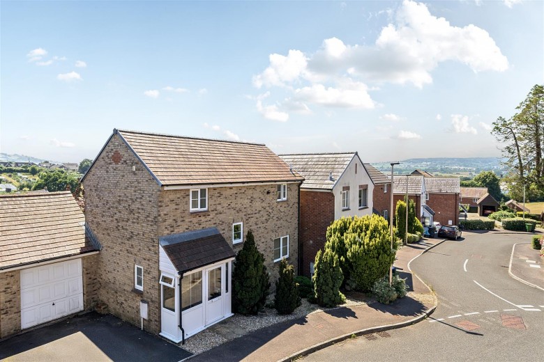 Click the photo for more details of Weller Road, Axminster