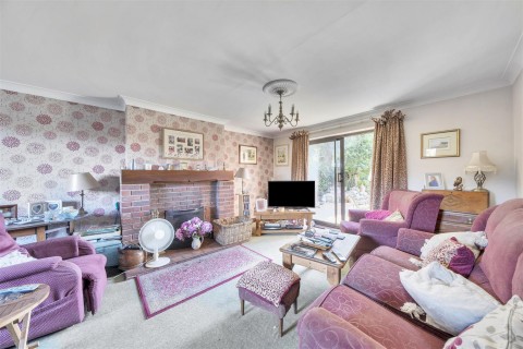 Click the photo for more details of Dag Lane, Lullington, DE12