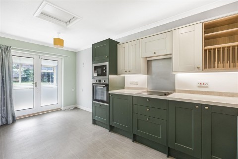 Click the photo for more details of Orchard Walk, Watlington