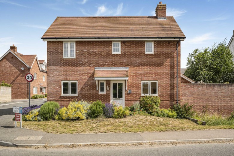 Click the photo for more details of Eldridge Close, Clavering, Saffron Walden