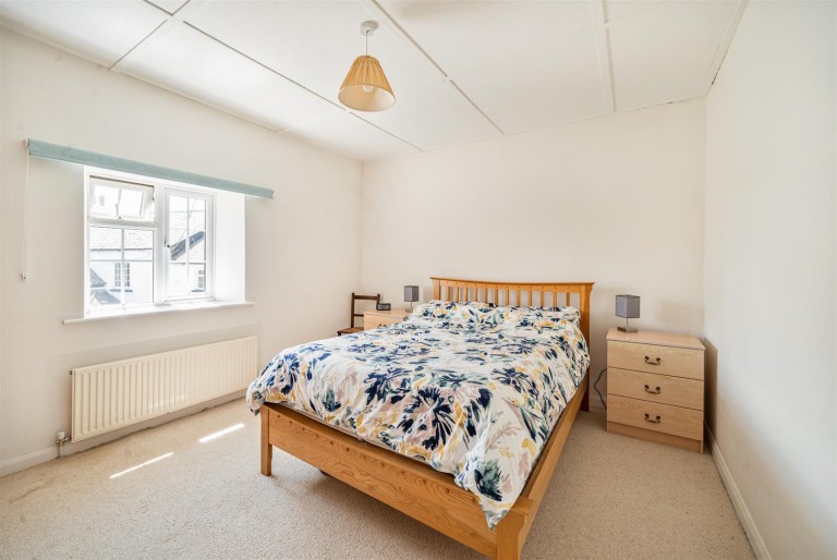 Images for Eastleigh, Bideford