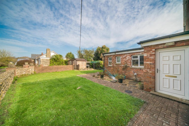 Images for Thorley, Isle of Wight