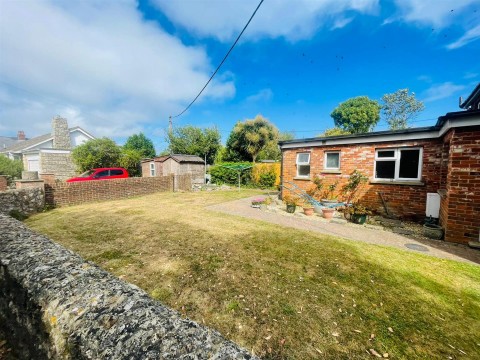 Click the photo for more details of Thorley, Isle of Wight