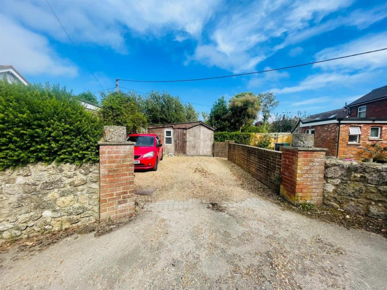 Images for Thorley, Isle of Wight