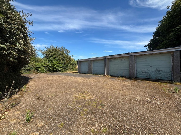 Images for The Hollies, Bembridge