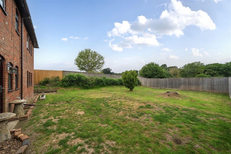 Images for Waterloo Road, Corfe Mullen, Wimborne