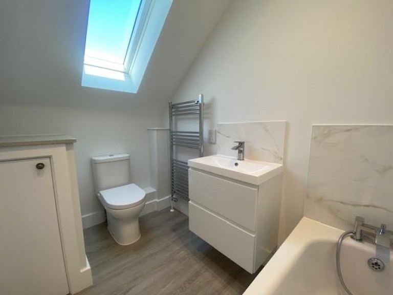 Images for Worsley Road, Gurnard