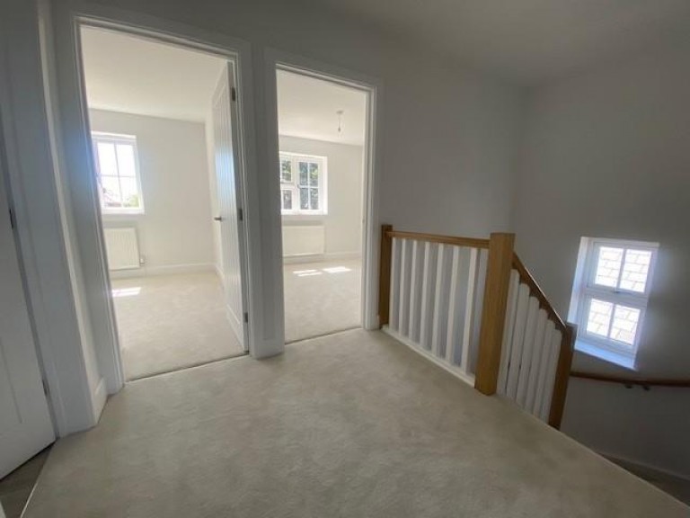 Images for Worsley Road, Gurnard