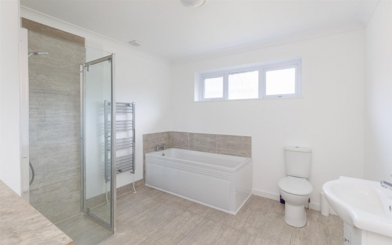 Images for Ward Avenue, Cowes