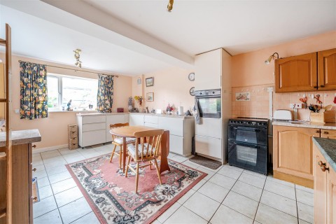 Click the photo for more details of Sandyhome Road, Towcester, NN12