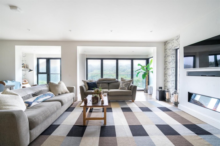 Images for Sandplace Road, Looe