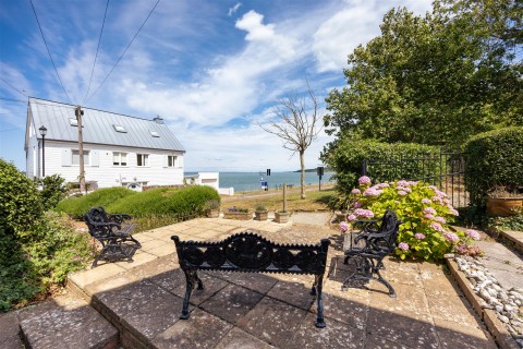 Click the photo for more details of The Glen, Yarmouth