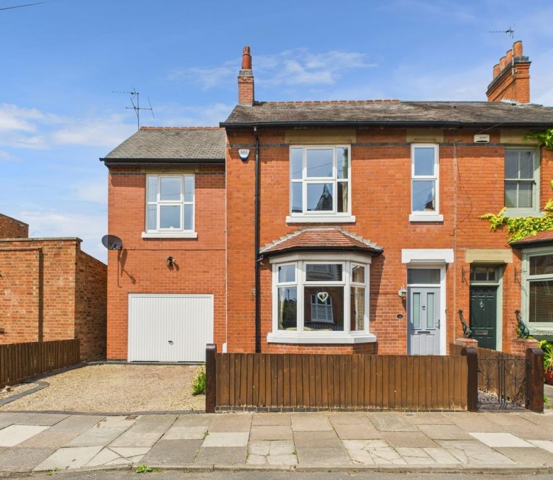 Click the photo for more details of South Knighton Road, South Knighton, Leicester