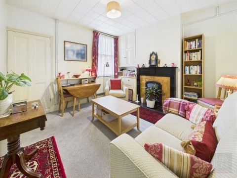 Click the photo for more details of St. Leonards Road, Clarendon Park, Leicester