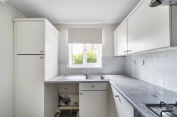 Images for Banksia Close, Tiverton