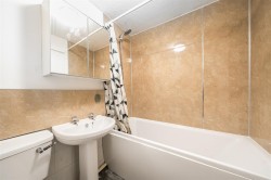 Images for Banksia Close, Tiverton