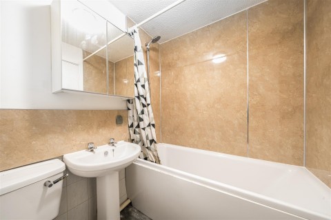 Click the photo for more details of Banksia Close, Tiverton