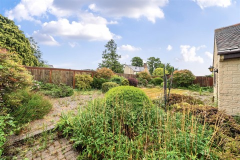 Click the photo for more details of Dinhay, Marnhull