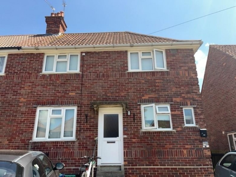 Click the photo for more details of Westfield Grove, Yeovil, Somerset